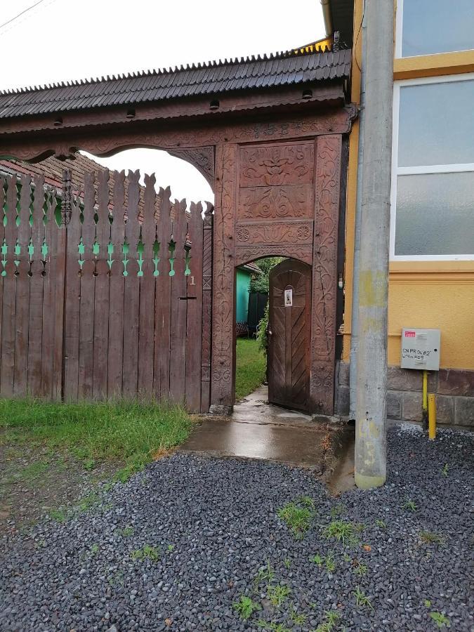 Casa De Oaspeti Orso Sovata Bagian luar foto